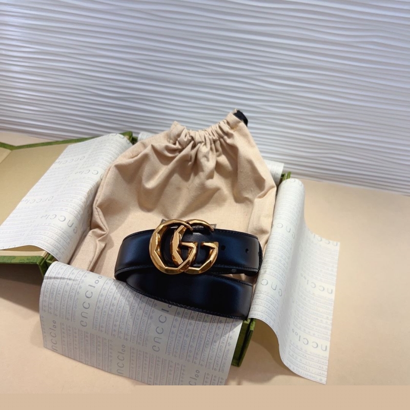 G*u*i belts